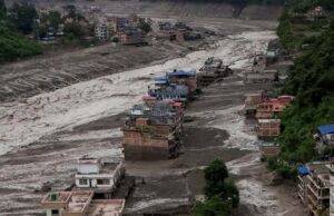 नेपाल बाढ़ में तबाही का मंजर, 788 मौतें; भारत की 19 सदस्यीय फॉरेंसिक टीम DNA जांच में जुटी