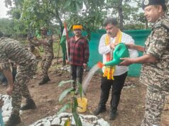 कर्रेगुट्टा पर पहुंची बस्तर तिरंगा यात्रा, उप मुख्यमंत्री विजय शर्मा ने फहराया तिरंगा