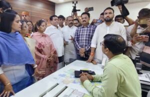 राहुल गांधी के इंदौर कार्यक्रम की तैयारी तेज, नगर निगम से अनुमति लेने पहुंचे कांग्रेस नेता