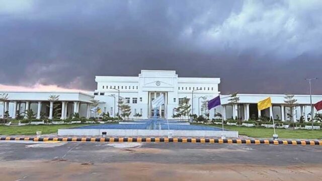 Niwas_01-2.jpg