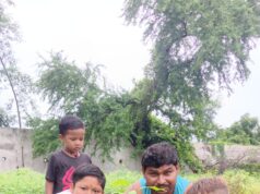 फुंडहर में “एक पेड़ माँ के नाम” अभियान के तहत सैकड़ो पौधे रोपे गए