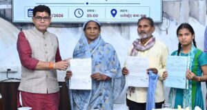 धमतरी में 441 से अधिक ऑनलाइन सेवाओं का मिल रहा सीधा लाभ