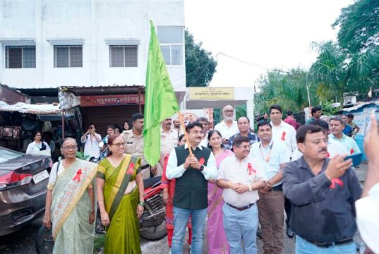 शीघ्र एचआईवी जांच और उपचार से एचआईवी महामारी पर नियंत्रण संभव : उप मुख्यमंत्री शुक्ल