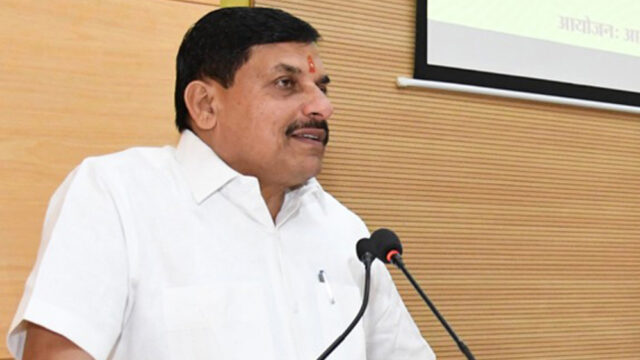 mohan_83-1.jpg