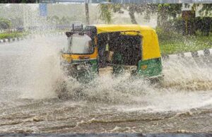 एमपी में भारी बारिश का अलर्ट, 17 जिलों में फ्लैश फ्लड का खतरा; टीकमगढ़ में 24 घंटे में 2.6 इंच बारिश