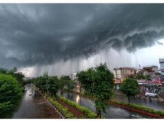 आज यूपी-बिहार समेत 24 राज्यों में भारी बारिश का अलर्ट, 85 KM की रफ्तार से चलेंगी तेज हवाएं