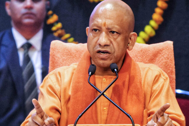 yogi_A_26_1.jpg