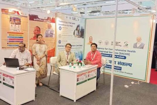 साचीज के पवेलियन में आयुष्मान कार्ड से लेकर डिजिटल हेल्थ और आधुनिक चिकित्सा सेवाओं की उपलब्धियां काे किया गया प्रदर्शित