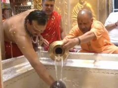 PM मोदी के जन्मदिन पर काशी में दिग्गजों ने की बाबा विश्वनाथ की पूजा, मांगा स्वस्थ जीवन का आशीर्वाद