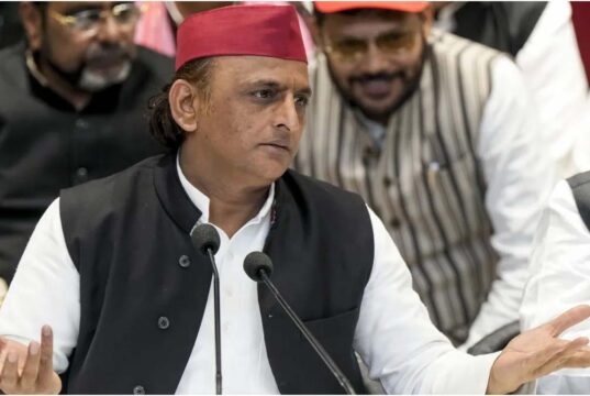 SIR और चुनाव आयोग पर बैठक से पहले अखिलेश का बड़ा बयान, 30 सितंबर को नहीं पहुंचेंगे दिल्ली