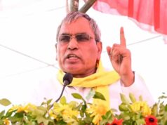 चुनाव हुआ नहीं, सपा में बंटने लगे मंत्री पद, राजभर ने अखिलेश पर कसा तंज