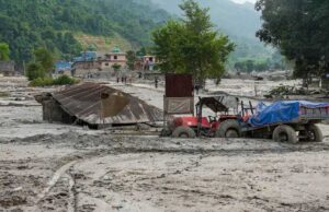 नेपाल में तबाही के 8 दिन बाद भी मलबे से निकल रहे शव, मौतों का आंकड़ा 1127 पहुंचा