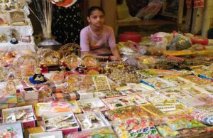 Janmashtami 2026: जन्माष्टमी पर देशभर में 40 हजार करोड़ से ज्यादा के कारोबार की उम्मीद