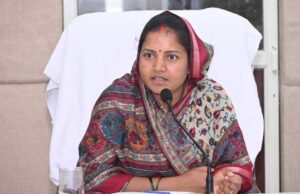 ओड़गी में विकास कार्यों की समीक्षा, मंत्री लक्ष्मी राजवाड़े ने अधिकारियों को दिए गुणवत्ता और समयबद्धता के निर्देश