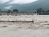यूपी में भारी बारिश से उफनी नदियां, 7 जिलों में बाढ़ का अलर्ट