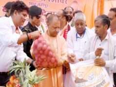 बाढ़ पीड़ितों को CM योगी का भरोसा- आपदा की इस घड़ी में आप अकेले नहीं, डबल इंजन सरकार आपके साथ