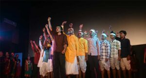 नारायणपुर जिला प्रशासन की पहल से पुनर्वासित युवाओं को NSD नई दिल्ली के विशेषज्ञों से मिला 30 दिवसीय नाट्य प्रशिक्षण