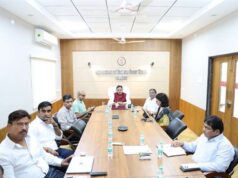 पूरे क्षेत्र को स्वास्थ्य सेवाओं से कवर करें, शत-प्रतिशत टीकाकरण एवं गर्भवती महिलाओं का समय पर पंजीयन एवं एएनसी जांच सुनिश्चित हो: उप मुख्यमंत्री शुक्ल