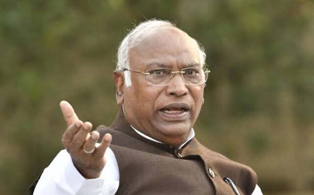 Kharge_01.jpg