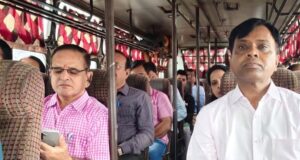 रीवा कलेक्टर बिना फिटनेस-परमिट वाली बस से पहुंचे कार्यक्रम, जांच के बाद बस सीज