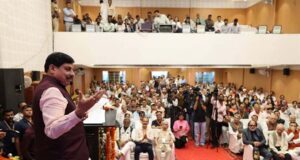 कठिनाईयों और संघर्ष के बावजूद अपनी पहचान और गौरव को बनायें रखने वाले सिंधी समाज पर सभी को गर्व : मुख्यमंत्री डॉ. यादव