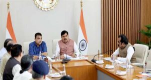 प्रदेश में तेजी से हो रहा हैं सड़क परियोजनाओं का क्रियान्वयन : मुख्यमंत्री डॉ. यादव