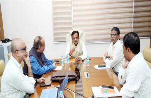 डिजिटल तकनीक के माध्यम से स्वास्थ्य सेवाओं की तेज, पारदर्शी और विश्वसनीय डिलीवरी करें सुनिश्चित: उप मुख्यमंत्री शुक्ल