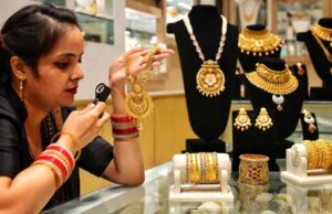 सोना ₹40 हजार तक सस्ता, चांदी भी ऑल टाइम हाई से ₹1.83 लाख टूटी; जानें ताजा भाव