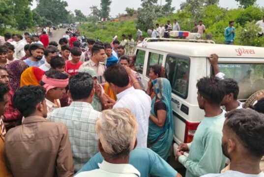 खरगोन में गर्भवती महिला से दुष्कर्म का आरोप, गांव में तनाव के बाद पुलिस बल तैनात