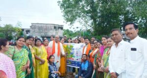 सेवा संकल्प अभियान के तहत दुर्ग में जनसेवा, पर्यावरण संरक्षण और जागरूकता की अनूठी पहल