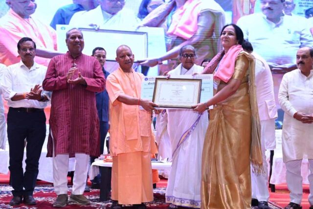 shikshak_sammanit.jpg
