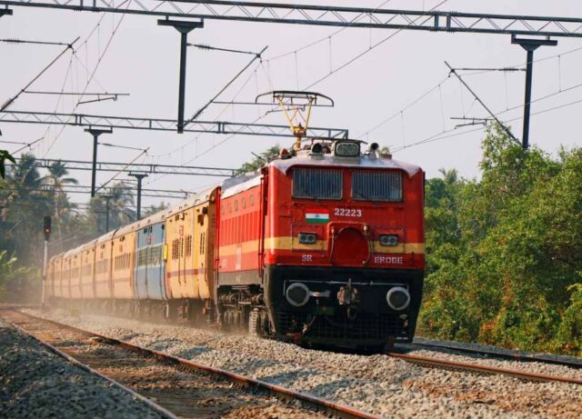 train_india86_1-1.jpg