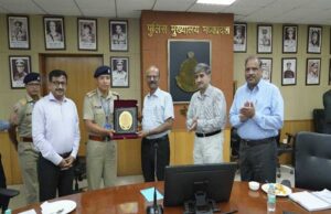 उत्तर पूर्वी पुलिस अकादमी के प्रशिक्षु पुलिस अधिकारियों ने की पुलिस महानिदेशक से भेंट