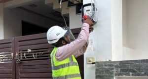 बिजली विभाग के आउटसोर्स कर्मचारियों को राहत, फिट रहने पर 60 साल तक कर सकेंगे नौकरी