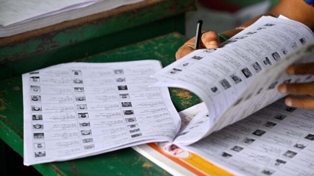 103-12.jpg