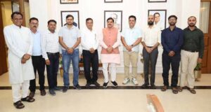 स्वामित्व योजना के क्रियान्वयन में पूर्ण सहयोग करेंगे पटवारी