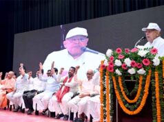 योगी सरकार ने किसानों के लिए मायावती-अखिलेश से तीन गुना ज्यादा बजट जारी किया : कृषि मंत्री