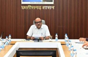 सीएम हेल्पलाइन में दर्ज शिकायतों का गंभीरता से निराकरण करें- मुख्य सचिव विकासशील