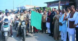सड़क सुरक्षा का संदेश लेकर सूरजपुर में दौड़े 800 प्रतिभागी