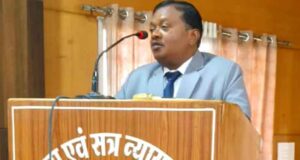 रायपुर : तकनीक से सुगम न्याय, विधि से सुनिश्चित निष्पक्षता: दुर्ग जिला न्यायालय में ‘न्याय श्रुति नियम, 2025’ पर विधिक संगोष्ठी एवं डिजिटल साक्ष्य प्रदर्शनी आयोजित