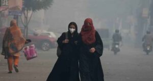 LNG संकट से पाकिस्तान की बढ़ी मुश्किलें, सर्दियों से पहले जहरीली हवा का खतरा