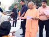 संवेदनशील व्यवहार के साथ करें हर पीड़ित की सहायता: सीएम योगी
