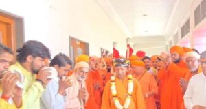 विजयादशमी पर गोरक्षपीठाधीश्वर ने किया महायोगी गोरखनाथ का विशिष्ट पूजन, लोक कल्याण की प्रार्थना की