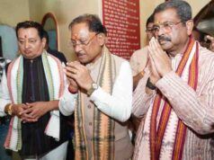 मुख्यमंत्री विष्णु देव साय ने रामचंडी मंदिर में पूजा-अर्चना कर प्रदेश की खुशहाली एवं सुख-समृद्धि की कामना की