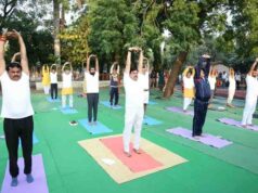 मुख्यमंत्री डॉ. मोहन यादव ने जामली (सेंधवा) के गायत्री धाम में किया योगाभ्यास