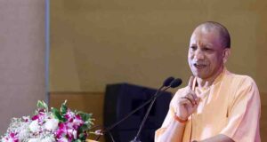 अयोध्या से चित्रकूट तक गूंजे रामायण के श्लोक, प्रदेश के सभी जिलों में धूमधाम से मनाई गई महर्षि वाल्मीकि जयंती