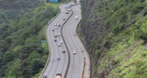 1 नवंबर से इस एक्सप्रेस-वे पर गुड्स व्हीकल की एंट्री बंद, पिकअप वैन और टाटा ऐस पर भी प्रतिबंध