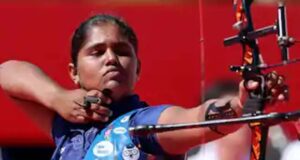 एशियन गेम्स में 17 साल की कुमकुम मोहद ने रचा इतिहास, रिकर्व तीरंदाजी में जीता गोल्ड