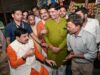 मुख्यमंत्री डॉ. यादव ने बरेला में सड़क किनारे लगी दुकान पर पी चाय