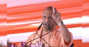 कोलकाता हादसे के बाद यूपी में अलर्ट, CM योगी ने दुर्गा पंडालों की सुरक्षा बढ़ाने के दिए निर्देश